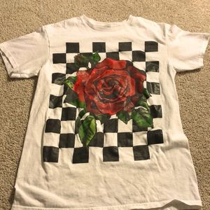 White checkered rose t-shirt